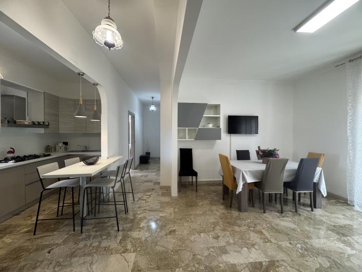 Image No.35-2 Bed Apartment for sale