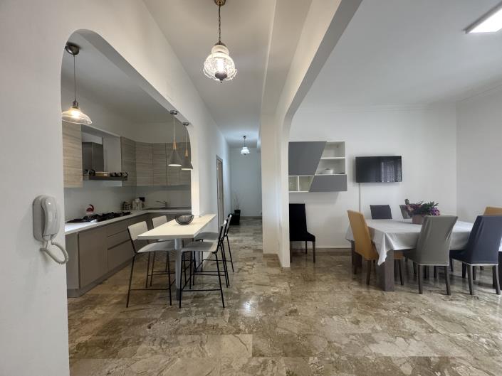 Image No.34-2 Bed Apartment for sale