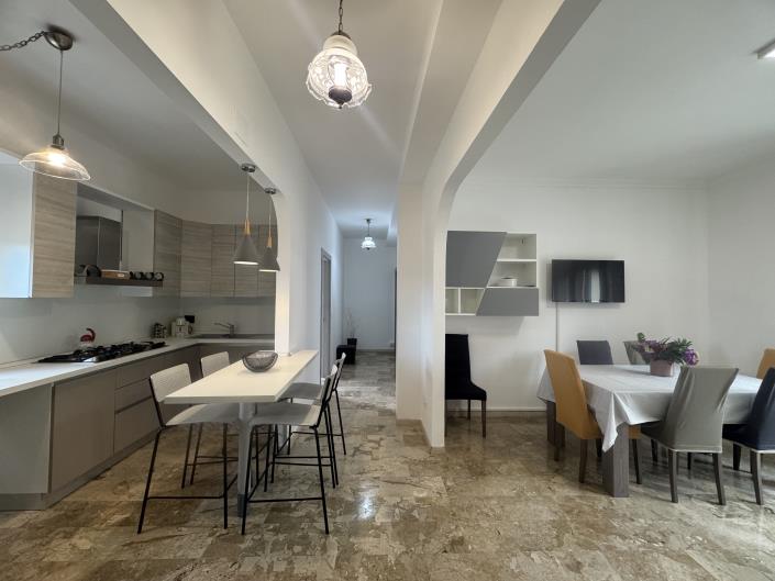 Image No.38-2 Bed Apartment for sale