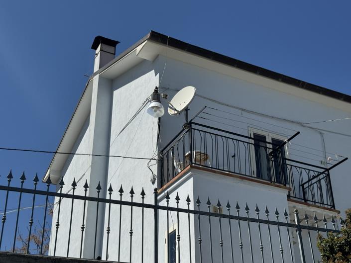 Image No.51-4 Bed Townhouse for sale