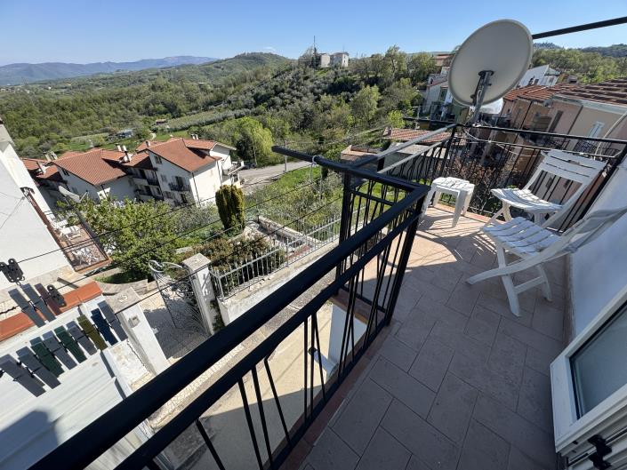 Image No.44-4 Bed Townhouse for sale