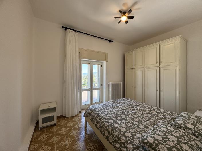 Image No.43-4 Bed Townhouse for sale