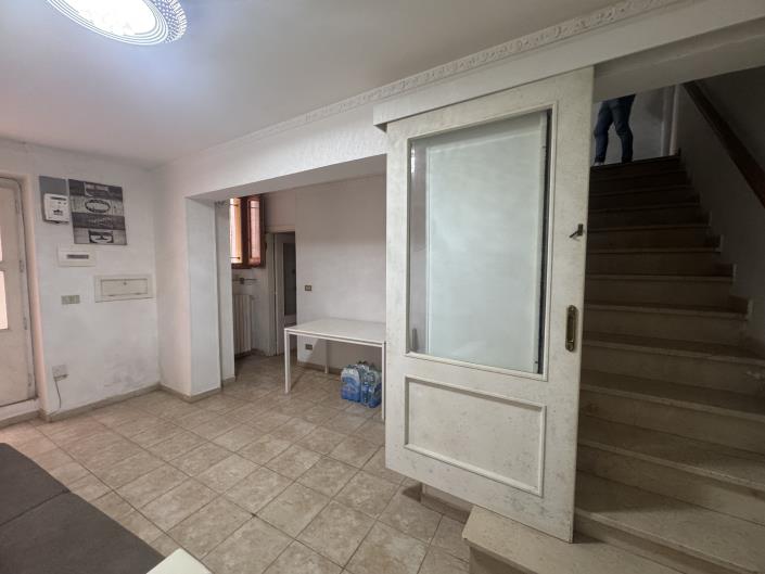 Image No.7-1 Bed Townhouse for sale