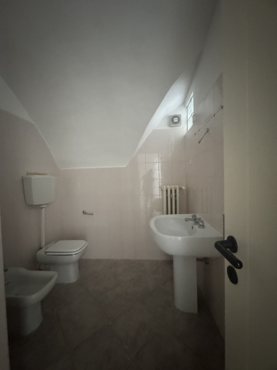 Image No.26-1 Bed Apartment for sale