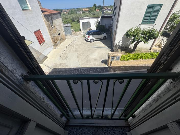 Image No.24-2 Bed Townhouse for sale
