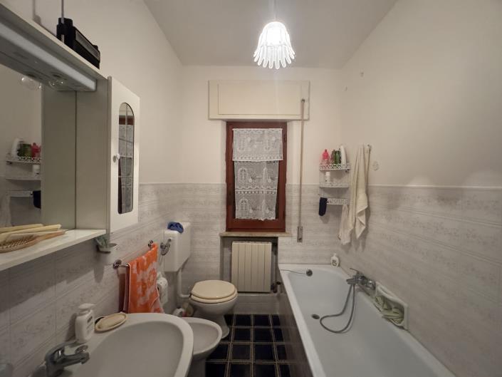 Image No.34-5 Bed Villa / Detached for sale