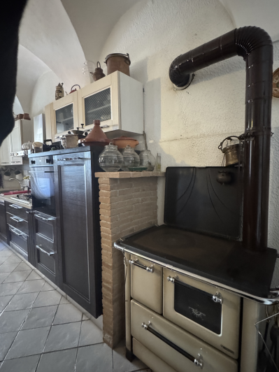 Image No.8-3 Bed Townhouse for sale