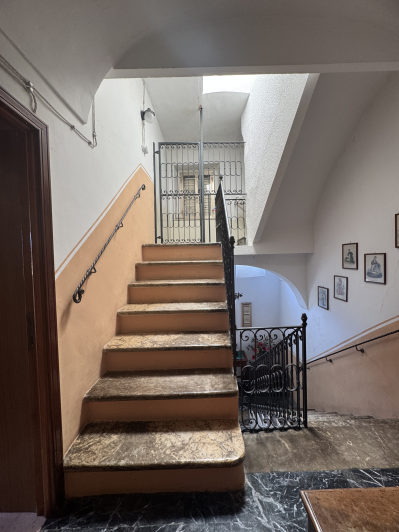 Image No.40-3 Bed Townhouse for sale