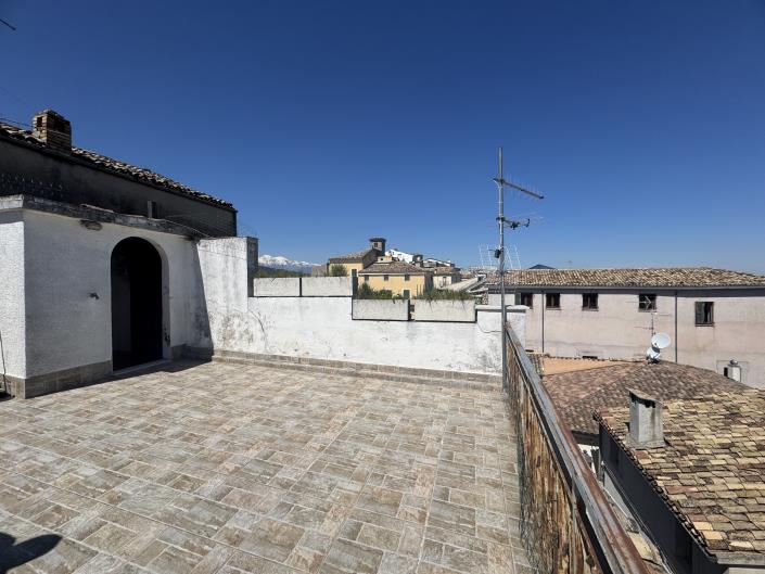 Image No.4-3 Bed Townhouse for sale