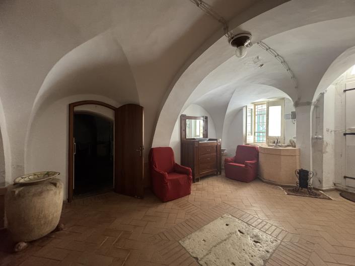 Image No.51-3 Bed Townhouse for sale