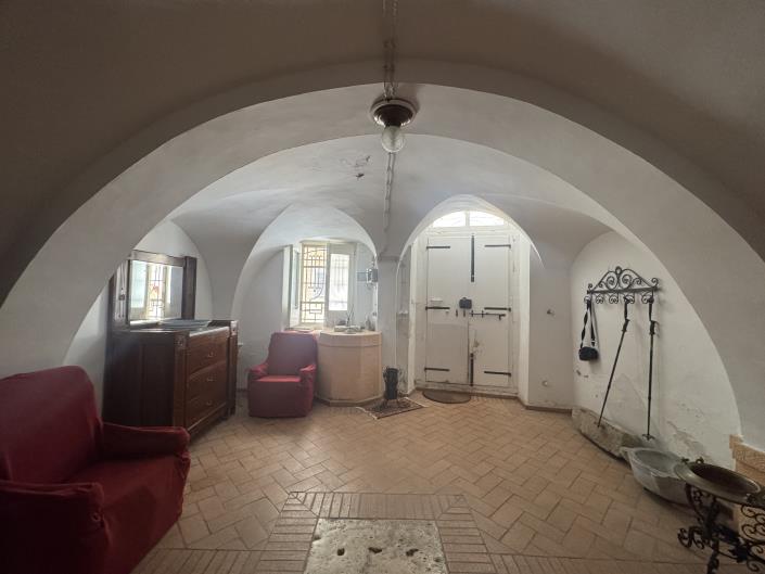 Image No.52-3 Bed Townhouse for sale