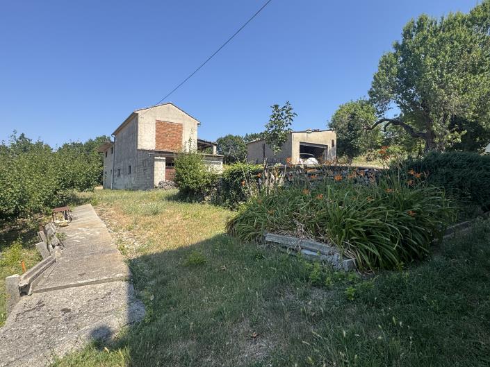 Image No.42-5 Bed Villa / Detached for sale