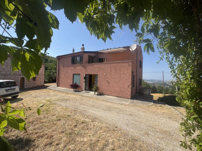 Image No.40-5 Bed Villa / Detached for sale