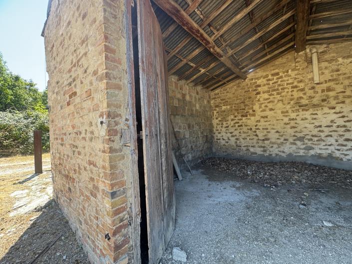 Image No.57-5 Bed Villa / Detached for sale