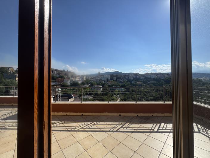 Image No.40-4 Bed Apartment for sale
