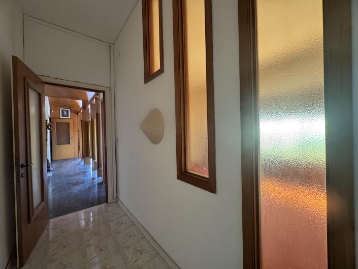 Image No.27-4 Bed Apartment for sale