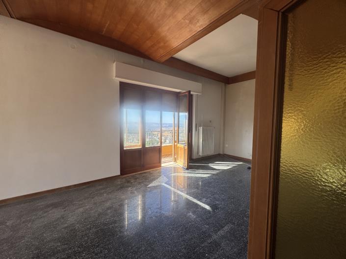 Image No.36-4 Bed Apartment for sale