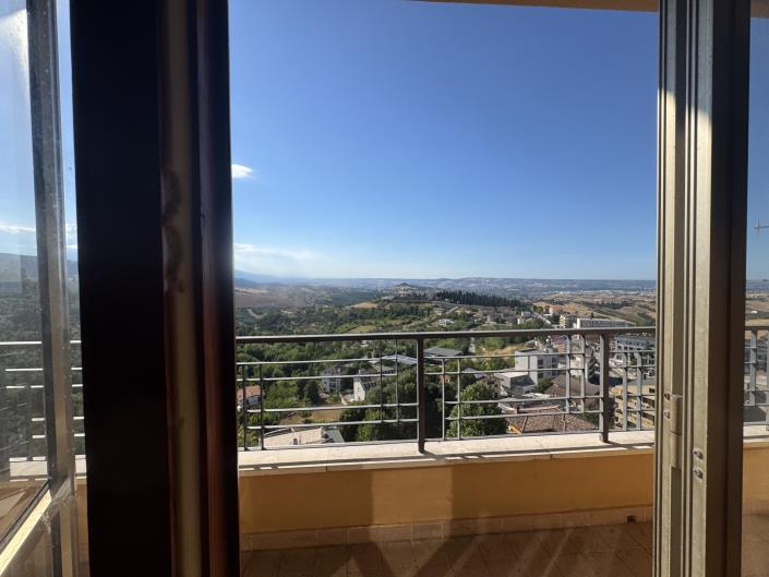 Image No.42-4 Bed Apartment for sale