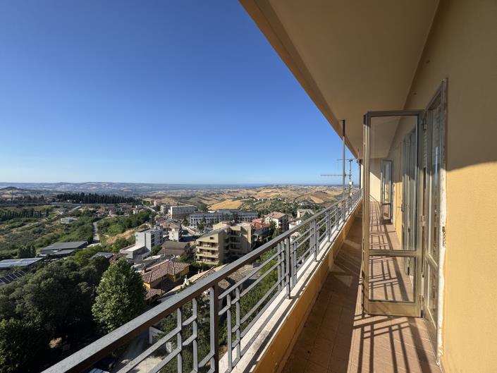 Image No.44-4 Bed Apartment for sale