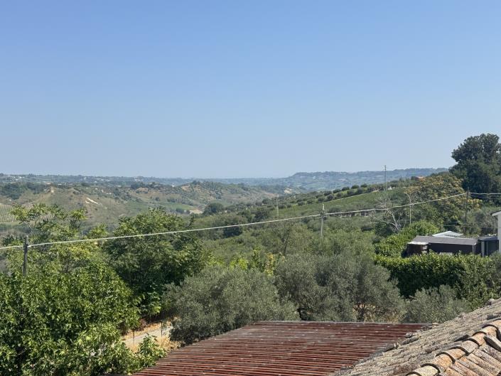 Image No.36-5 Bed Villa / Detached for sale