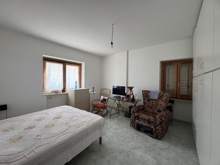 Image No.31-5 Bed Villa / Detached for sale