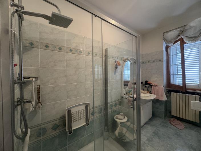 Image No.21-5 Bed Villa / Detached for sale
