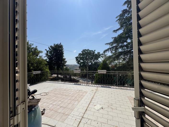 Image No.14-5 Bed Villa / Detached for sale