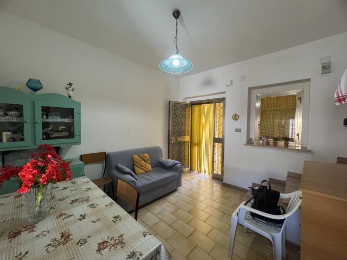 Image No.6-1 Bed Townhouse for sale