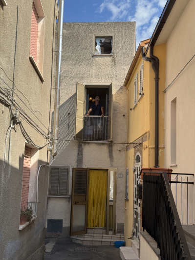 Image No.33-1 Bed Townhouse for sale