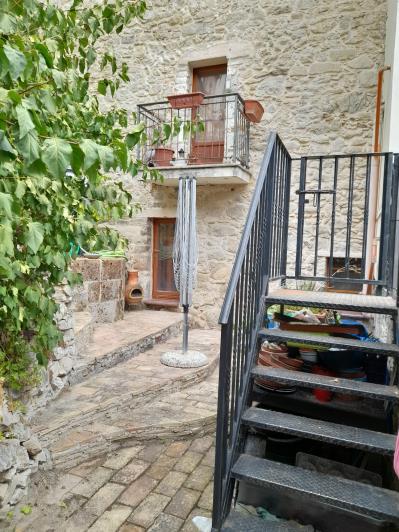 Image No.37-4 Bed Villa / Detached for sale
