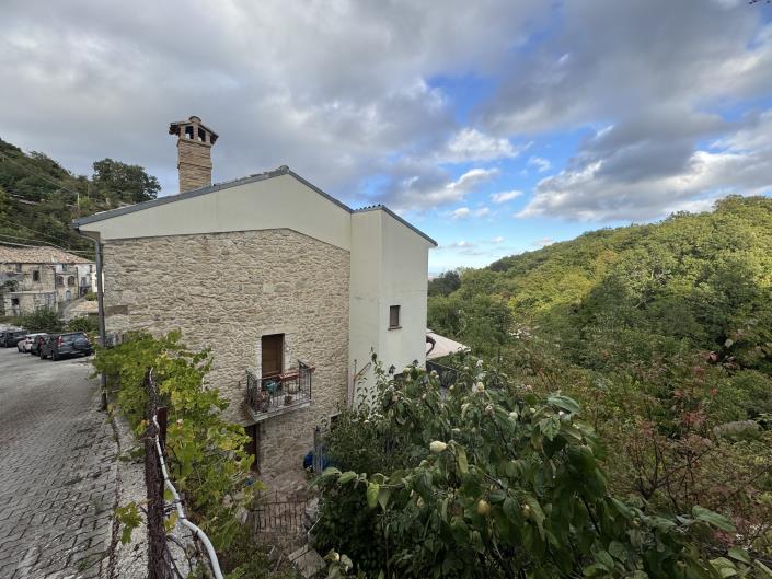 Image No.56-4 Bed Villa / Detached for sale