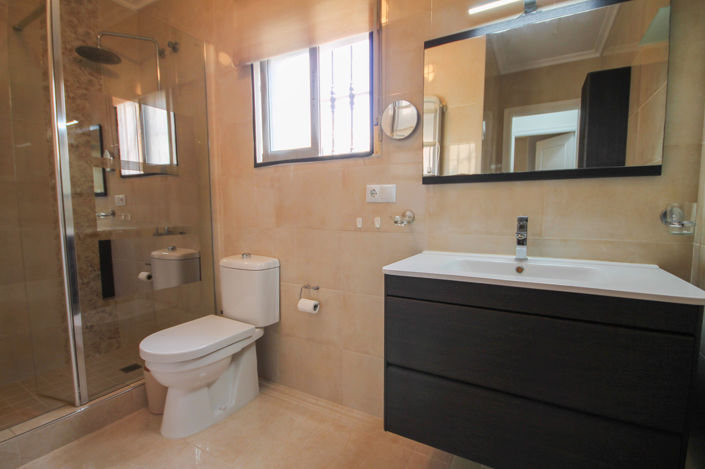 Image No.10-2 Bed Quad for sale