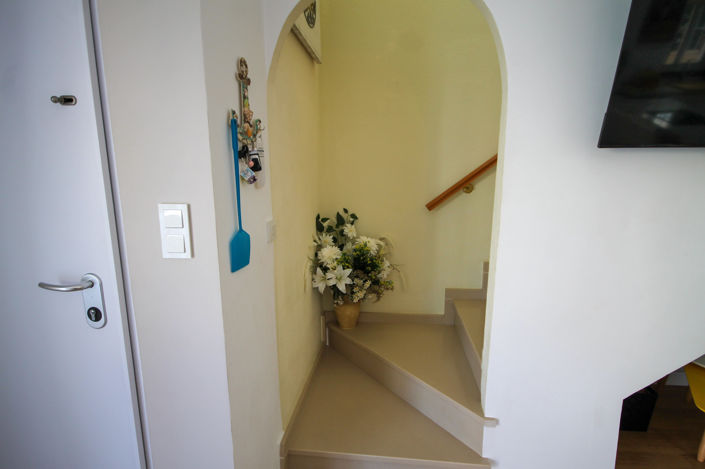 Image No.17-3 Bed House for sale