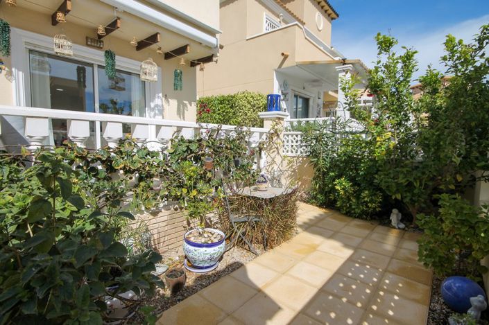 Image No.30-3 Bed House for sale