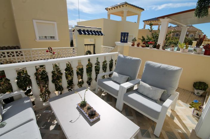 Image No.31-3 Bed House for sale