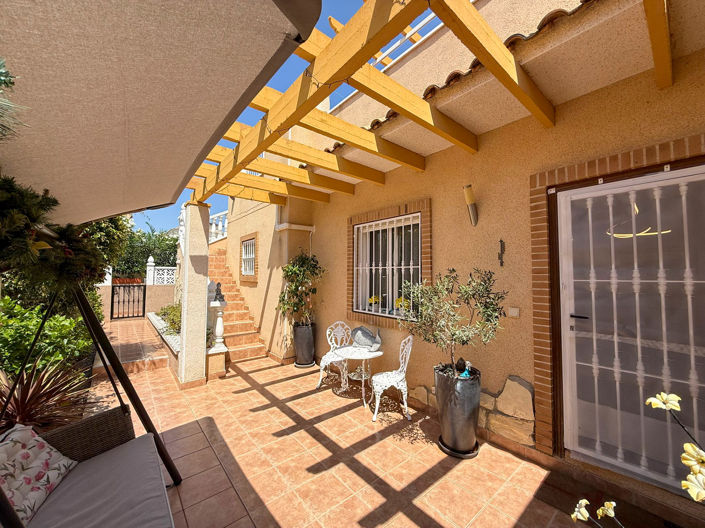 Image No.1-2 Bed Quad for sale