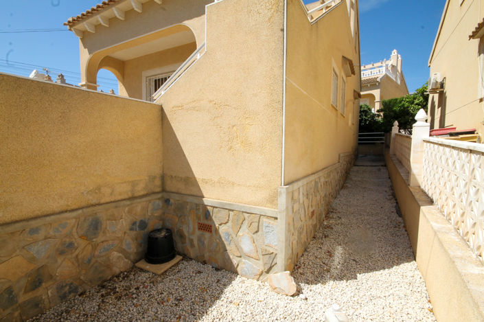 Image No.22-2 Bed Villa for sale