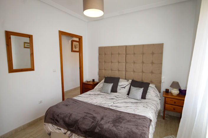 Image No.10-2 Bed Villa for sale