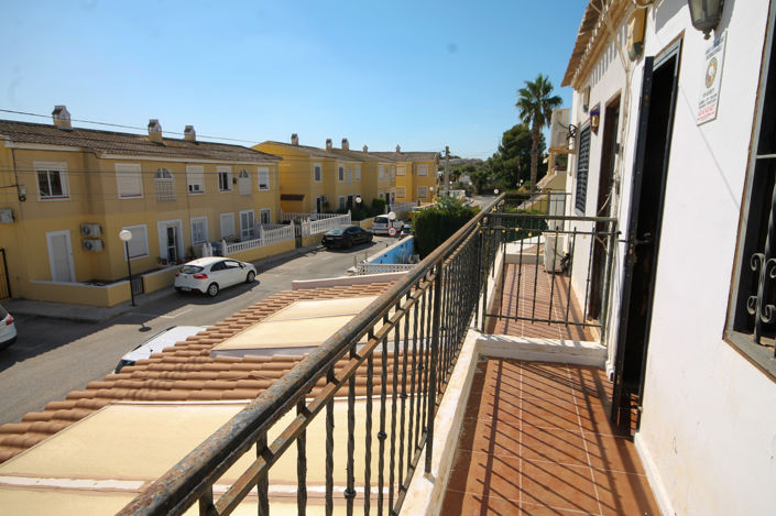 Image No.18-3 Bed House for sale