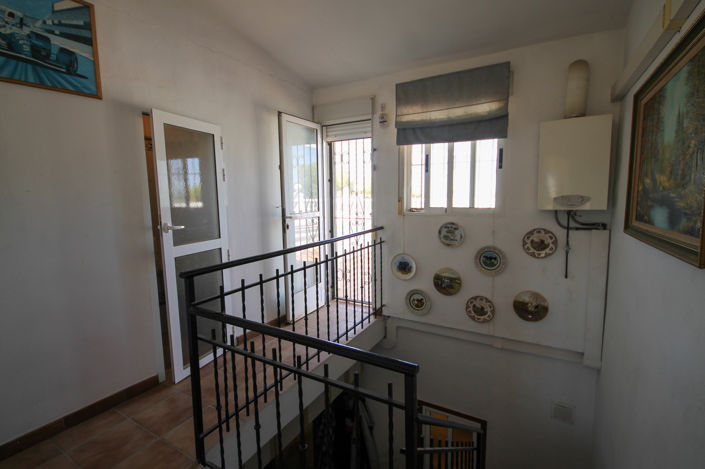 Image No.20-3 Bed House for sale