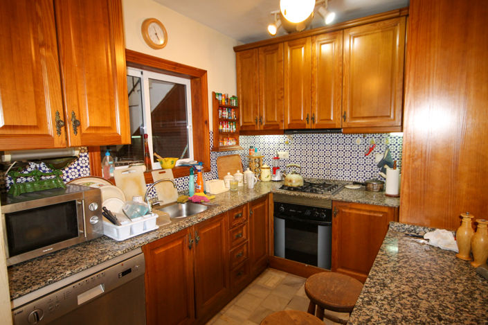 Image No.8-3 Bed House for sale