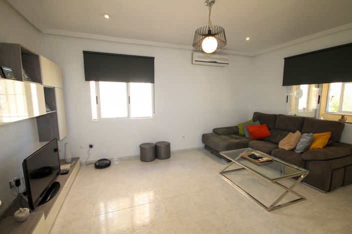 Image No.6-2 Bed Villa for sale