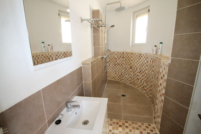 Image No.33-3 Bed Villa for sale