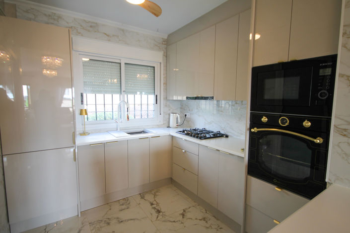 Image No.9-2 Bed Apartment for sale