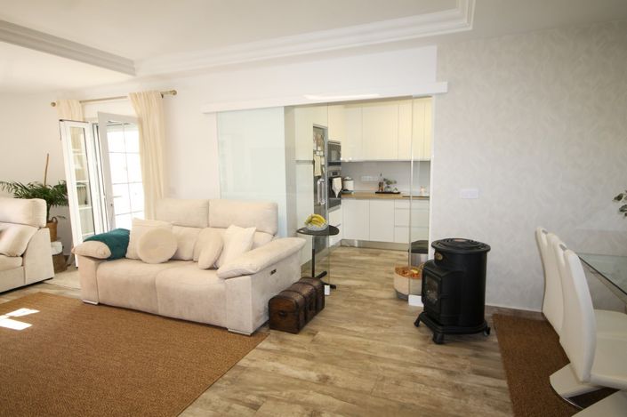 Image No.8-Villa de 4 chambres à vendre à San Miguel de Salinas