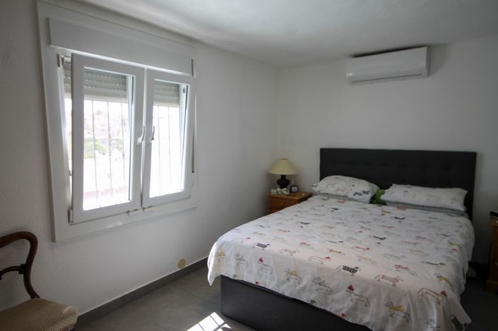 Image No.17-4 Bed Villa for sale