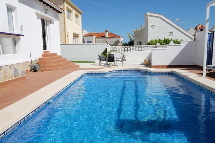 Image No.33-4 Bed Villa for sale