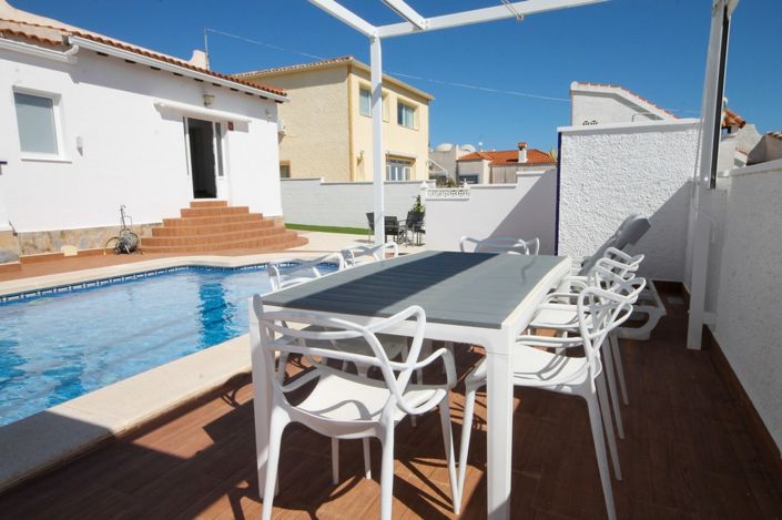 Image No.34-4 Bed Villa for sale