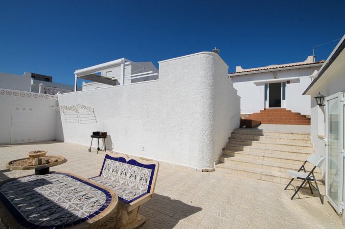 Image No.36-4 Bed Villa for sale