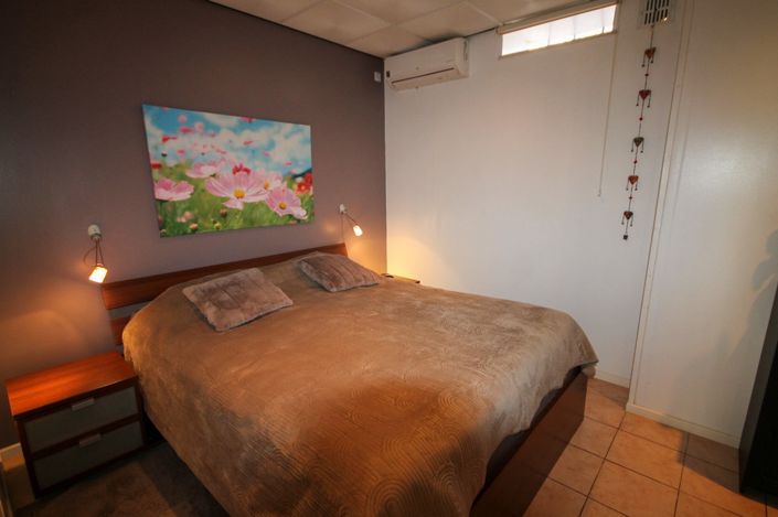 Image No.27-4 Bed House for sale